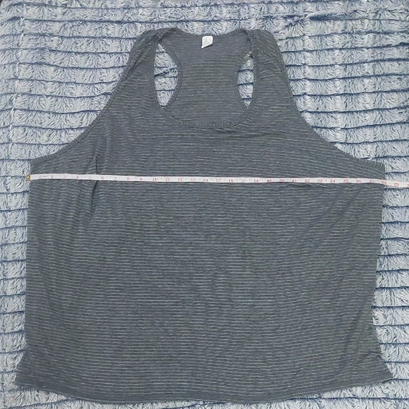 Xersion Tops - Xersion‎ Gray Striped Women's Tank Top 3x